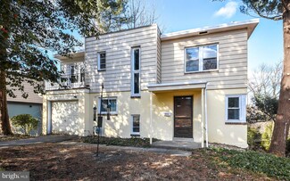 8313 Childs Rd, Glenside, PA 19038