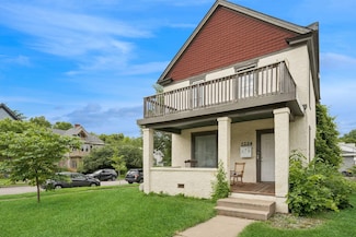 2224 4th Ave N, Minneapolis, MN 55405