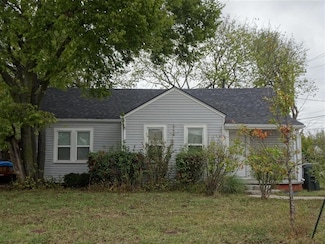 135 E Himes St, Norman, OK 73069