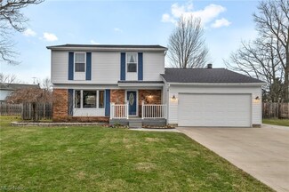 5776 Fenwood Ct, Mentor On the Lake, OH 44060