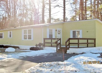 58 Longboat Dr, West Wareham, MA 02576