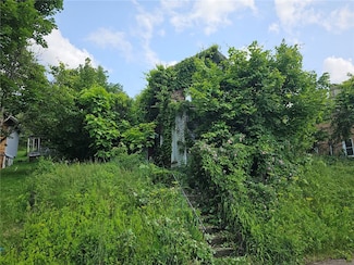709 7th St, Marianna, PA 15345
