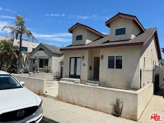 36 Santa Ana Ave, Long Beach, CA 90803