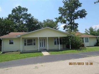 409 N Sycamore St, Advance, MO 63730