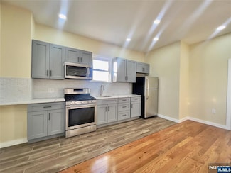 567 67th St Unit 2, West New York, NJ 07093