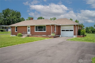 3372 Home Acres Ave, Beavercreek, OH 45431