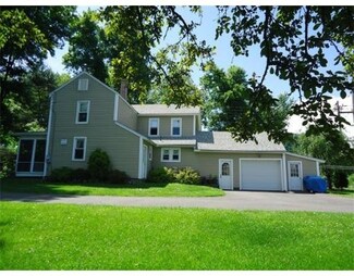 38 School St, Sunderland, MA 01375