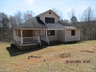 381 Galloway Ridge Trail, Pilot Mountain, NC 27041