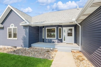 724 N Fail Rd, La Porte, IN 46350