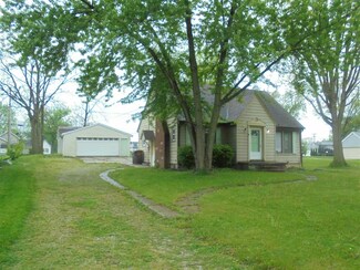 309 W Roe St, Ossian, IN 46777