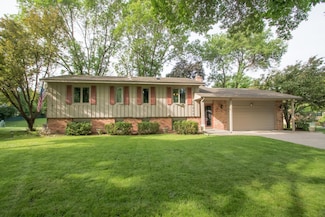 10929 108th Ave N, Maple Grove, MN 55369