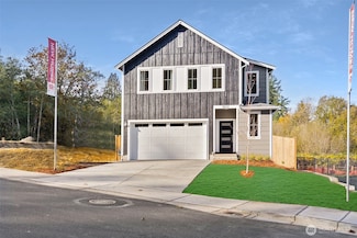 180 NE Shadowhawk Ln, Tracyton, WA 98311