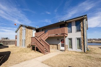 1457 N Smith Ct, Wichita, KS 67212