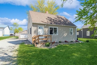6352 N 95th Ave W, Baxter, IA 50028
