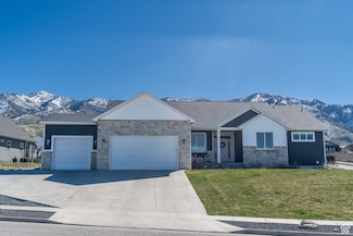 16 N 1000 E, Hyde Park, UT 84318