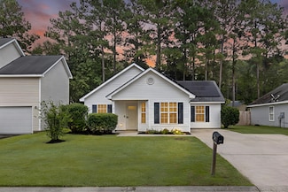 211 Bainsbury Ln, Summerville, SC 29483