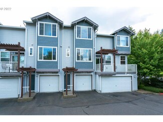 10877 SW Canterbury Ln Unit 103, Portland, OR 97224