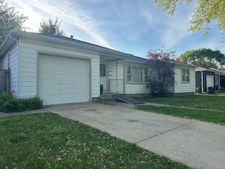 10128 S Kolin Ave, Oak Lawn, IL 60453