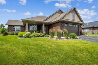 9123 148th Ct NE, Columbus, MN 55025