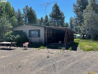 544 Bernard Ln, Chemult, OR 97731