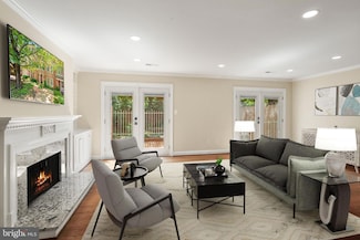 2345 S Rolfe St, Arlington, VA 22202