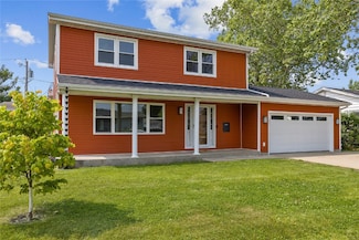 3013 Ravenwood Terrace NW, Cedar Rapids, IA 52405