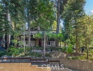 535 Sunderland Ct, Lake Arrowhead, CA 92407