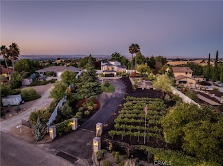 925 Osos Way, Paso Robles, CA 93446