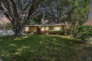 6507 Los Altos Way, Tampa, FL 33634