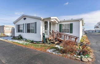 1570 E Main St Unit 49, Lancaster, OH 43130