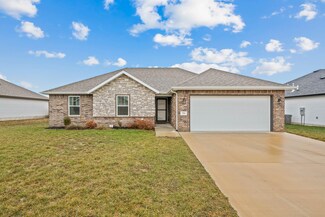 724 N Jozlynn Ave, Republic, MO 65738
