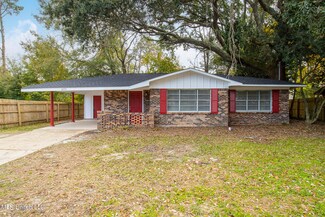 2255 Stelly Dr, Biloxi, MS 39531