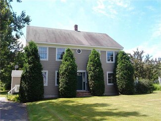74 Wing St, Lisbon, ME 04252