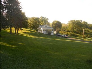 188 Lutes Rd, Finleyville, PA 15332