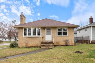 10880 Barrington Blvd, Parma Heights, OH 44130