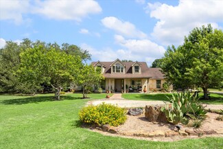 245 Christmas Rd, Brenham, TX 77833