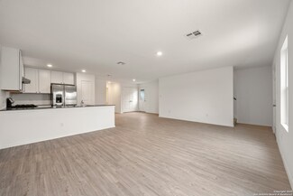 12927 Deep Eddy, Saint Hedwig, TX 78152