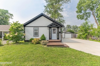 111 Wolf Ave, Englewood, OH 45322