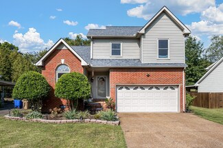 319 Dorr Dr, Goodlettsville, TN 37072