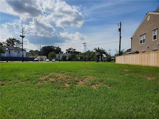 504-506 Andrews Ave, Metairie, LA 70005
