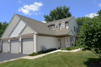 2435 Sheehan Dr Unit 201, Naperville, IL 60564