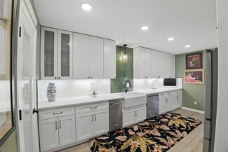 8 One Main Place, Benbrook, TX 76126