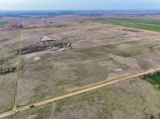 12193 W Lockard Rd, Tescott, KS 67484