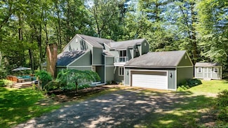 25 Tall Wood Hollow, Avon, CT 06001