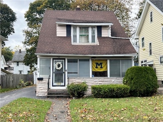 39 Maxwell Ave, Rochester, NY 14619