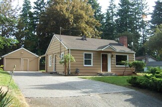 705 NE 198th St, Shoreline, WA 98155