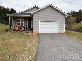 10 Scarlett Ridge Dr, Marshall, NC 28753