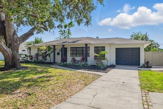 3300 52nd St N, Saint Petersburg, FL 33710