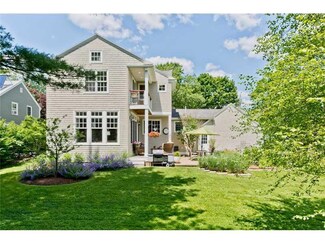 57 Mackworth St, Portland, ME 04103