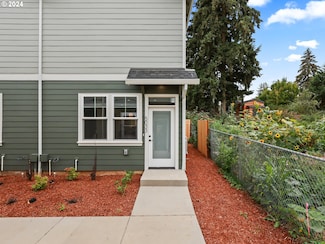 5033 NE 47th Place, Portland, OR 97218